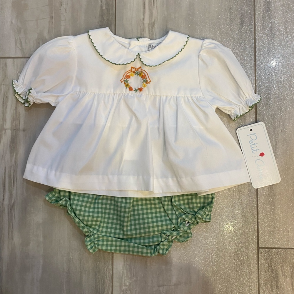 NWT Petit Ami Fall Wreath Embroidered Shirt and Bloomers Diaper Set, girls 6M